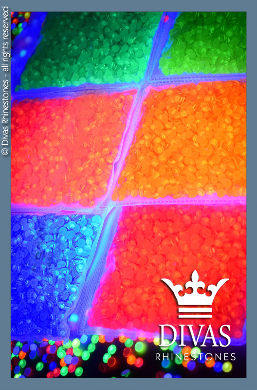 NEON RHINESTONES - 'New Blue'