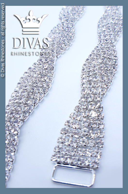 Twisted Czech Crystal Bottom Connectors in alloy casing - 17cm / 2 pieces