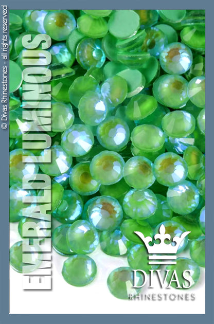 LUMINOUS RHINESTONES - 'Emerald'