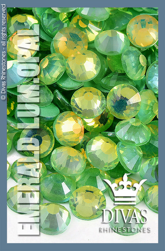 LUMINOUS RHINESTONES - 'Emerald Opal'